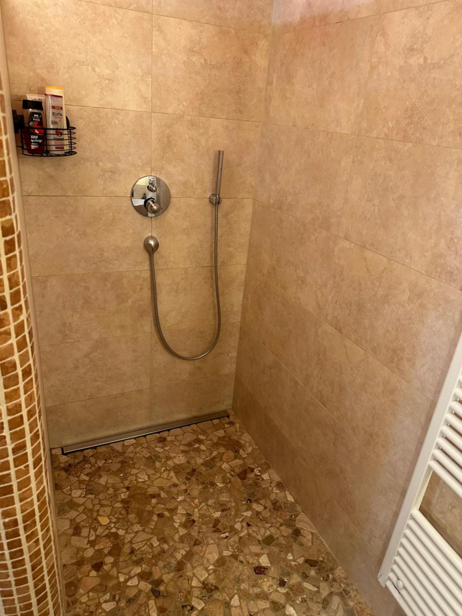 Suite Sinja Erlebnisferienwohnung Hausham Esterno foto